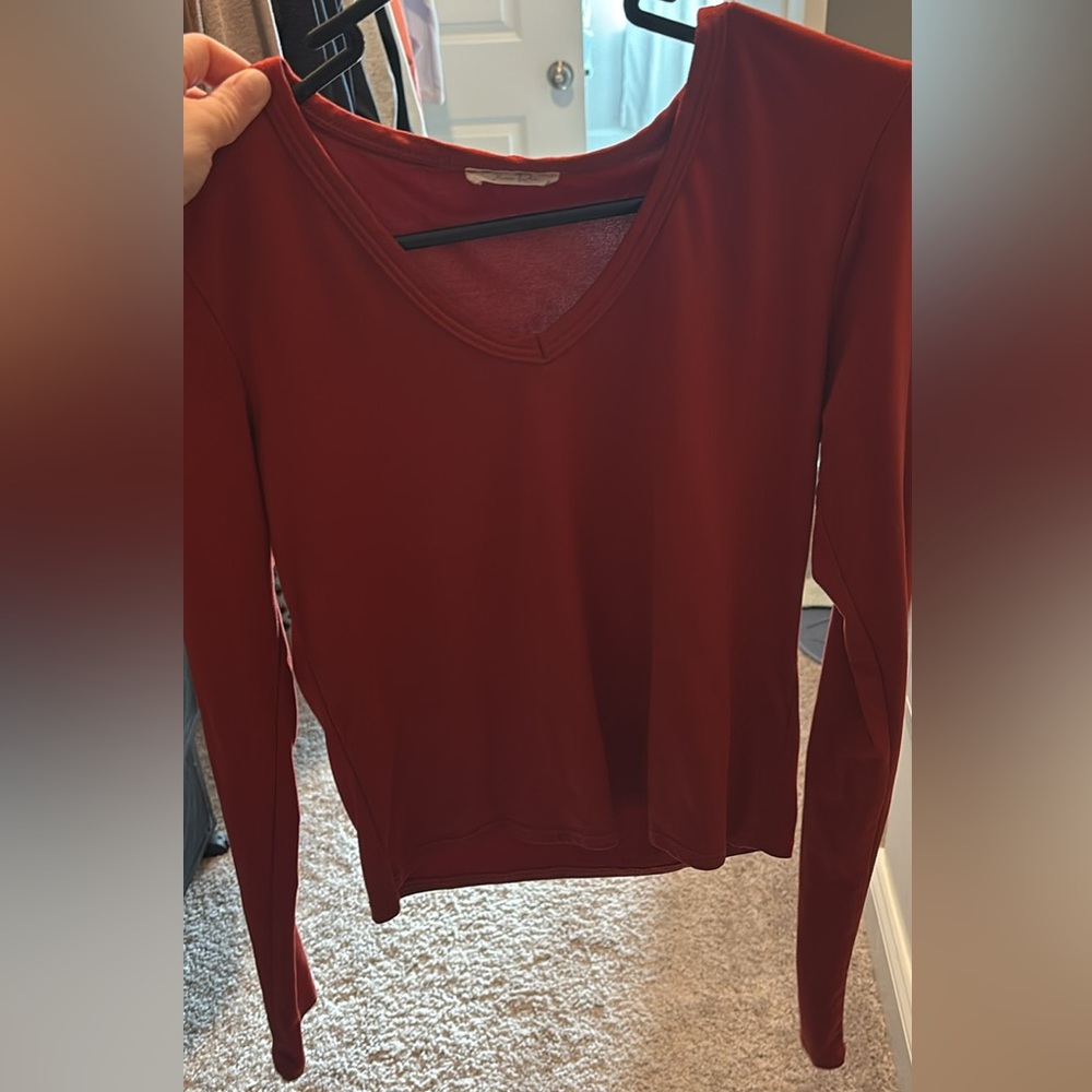 Women's V-Neck Long Sleeve Top